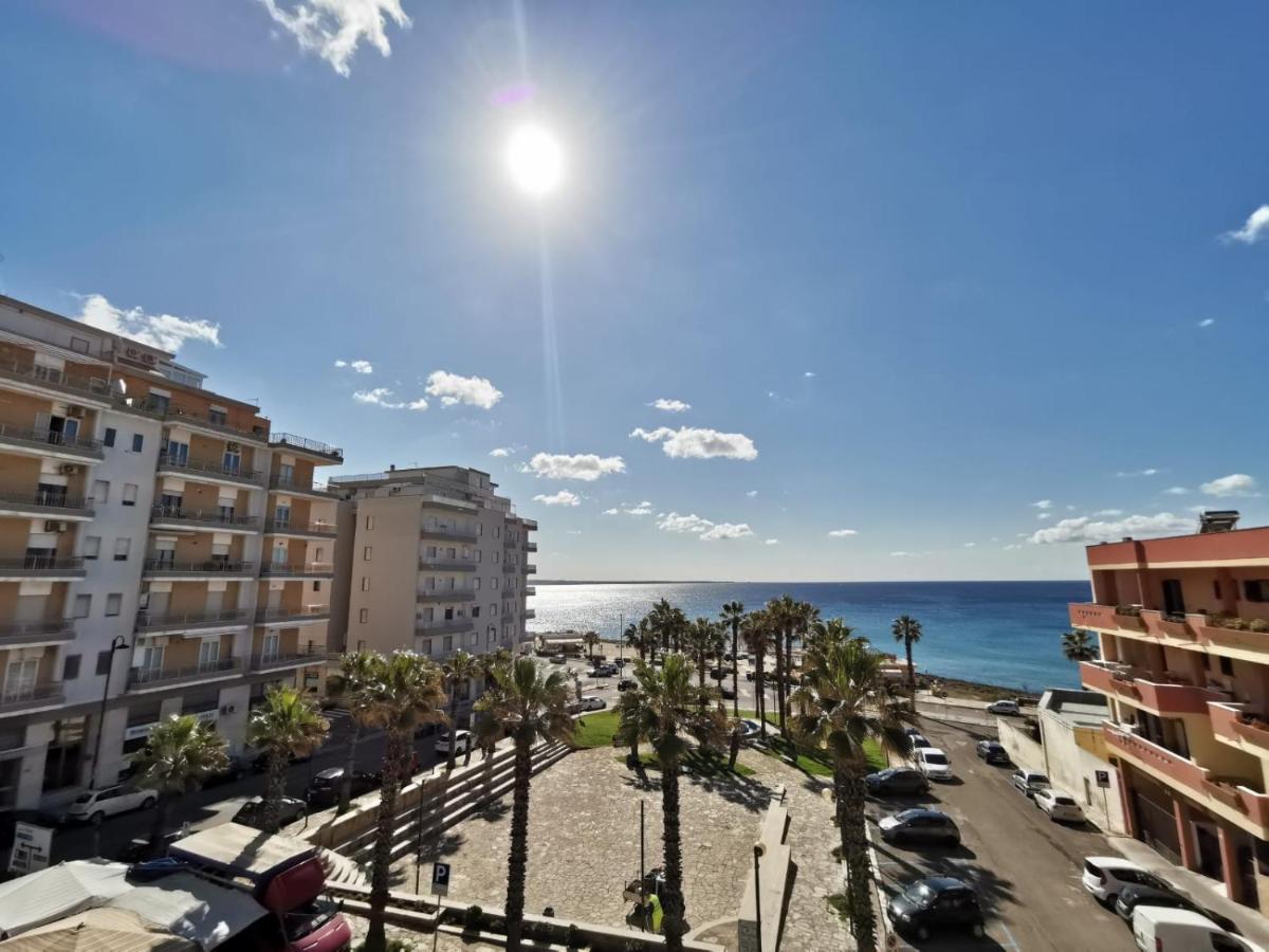 Delfino Fronte Mare By Salentoville Apartment *